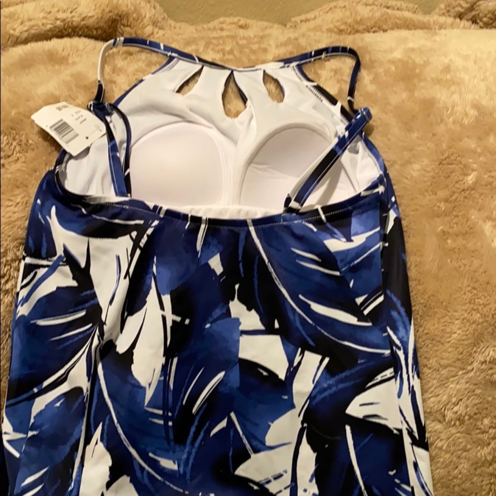 Tankini - Picture 4 of 4